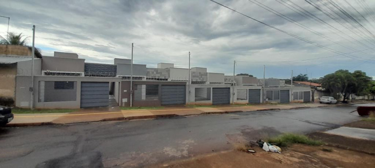 Imagem Casa com 2 Quartos à Venda, 79 m² em Setor Tocantins - Aparecida De Goiânia