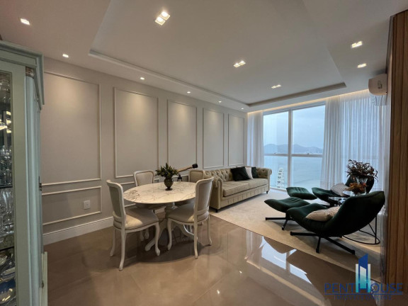 Imagem Apartamento com 3 Quartos à Venda, 190 m² em Pioneiros - Balneário Camboriú Imagem Apartamento com 3 Quartos à Venda, 190 m² em Pioneiros - Balneário Camboriú