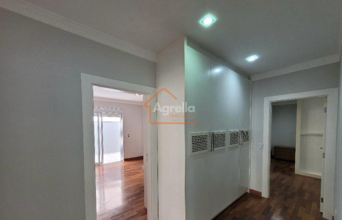 Imagem Imóvel com 4 Quartos à Venda, 331 m² em Condomínio Embaixador - Mogi Mirim Imagem Imóvel com 4 Quartos à Venda, 331 m² em Condomínio Embaixador - Mogi Mirim