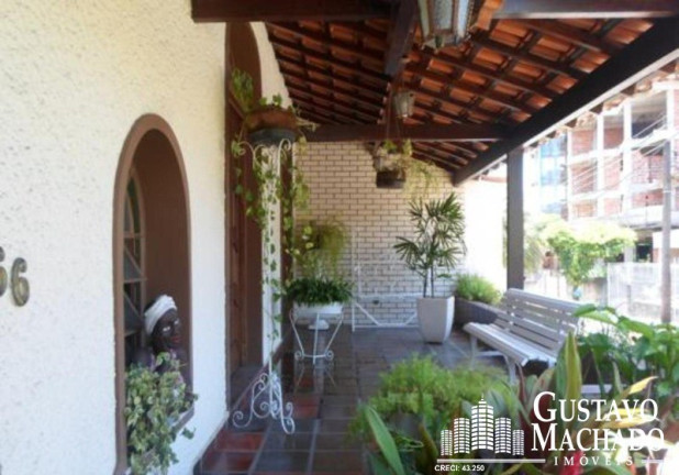 Casa com 4 Quartos à Venda, 196 m² em Jardim Amália - Volta Redonda