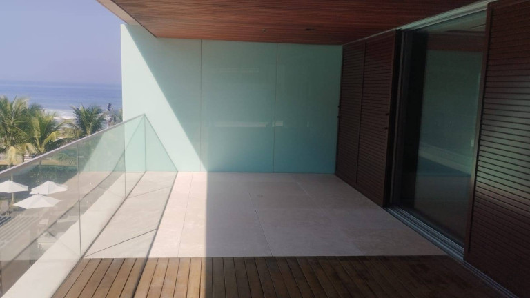 Imagem Casa com 1 Quarto à Venda,  em Barra Da Tijuca - Rio De Janeiro