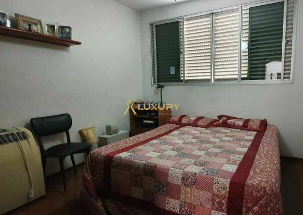 Imagem Imóvel com 4 Quartos à Venda, 150 m² em Lourdes - Belo Horizonte Imagem Imóvel com 4 Quartos à Venda, 150 m² em Lourdes - Belo Horizonte