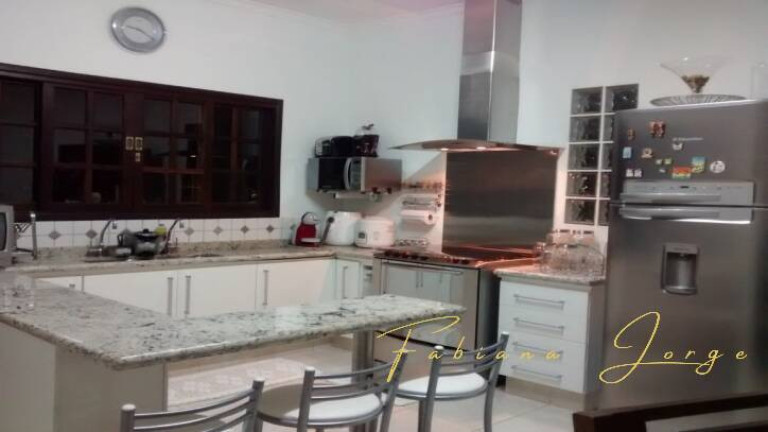 Imagem Casa com 3 Quartos à Venda, 215 m² em Parque Jambeiro - Campinas
