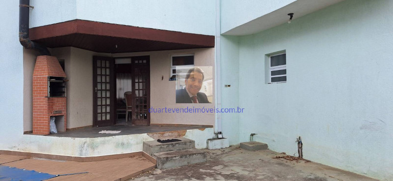 Imagem Casa com 3 Quartos à Venda, 225 m² em Jardim Atalaia - Cotia Imagem Casa com 3 Quartos à Venda, 225 m² em Jardim Atalaia - Cotia