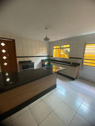 Imagem Sobrado com 3 Quartos à Venda, 264 m² em Vila São João Batista - Guarulhos Imagem Sobrado com 3 Quartos à Venda, 264 m² em Vila São João Batista - Guarulhos