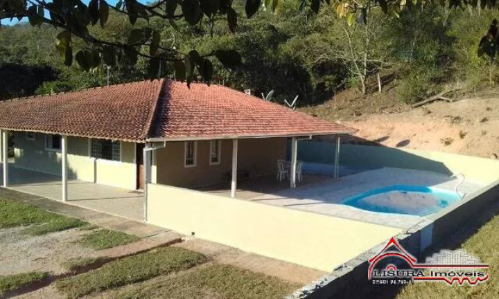 Chácara com 3 Quartos à Venda, 250 m² em Jardim Colônia - Jacareí