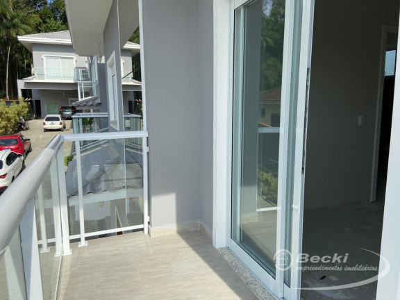 Imagem Casa de Condomínio com 3 Quartos à Venda, 131 m² em Floresta - Joinville