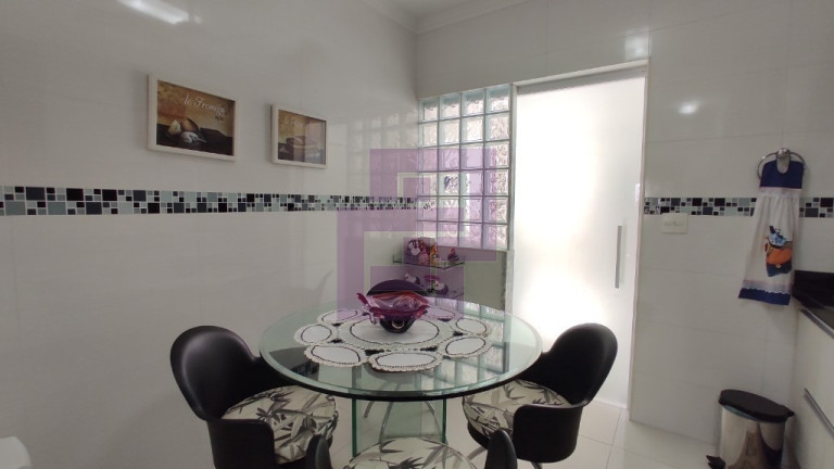 Imagem Apartamento com 3 Quartos à Venda, 158 m² em Pitangueiras - Guarujá