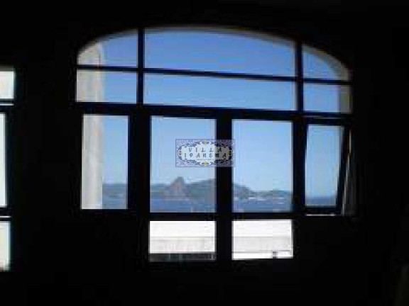 Imagem Imóvel com 10 Quartos à Venda ou Locação, em Glória - Rio De Janeiro Imagem Imóvel com 10 Quartos à Venda ou Locação, em Glória - Rio De Janeiro
