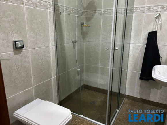 Imagem Casa com 5 Quartos à Venda, 463 m² em Vila Assunção - Santo André Imagem Casa com 5 Quartos à Venda, 463 m² em Vila Assunção - Santo André