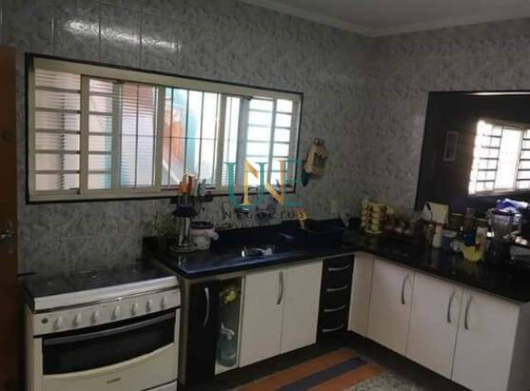 Imagem Casa com 3 Quartos à Venda, 300 m² em Sumaré Imagem Casa com 3 Quartos à Venda, 300 m² em Sumaré