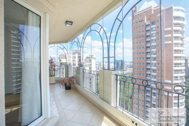 Imagem Apartamento com 3 Quartos à Venda, 260 m² em Panamby - São Paulo
