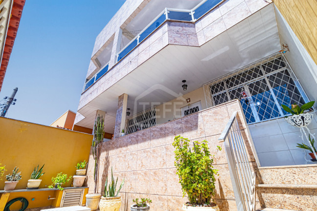 Imagem Casa com 3 Quartos à Venda, 221 m² em Irajá - Rio De Janeiro