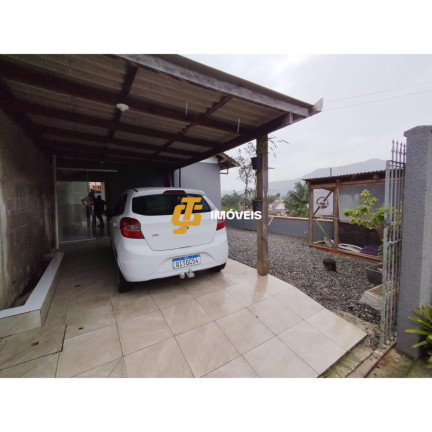 Imagem Casa com 2 Quartos à Venda, 180 m² em Rio Pequeno - Camboriú Imagem Casa com 2 Quartos à Venda, 180 m² em Rio Pequeno - Camboriú
