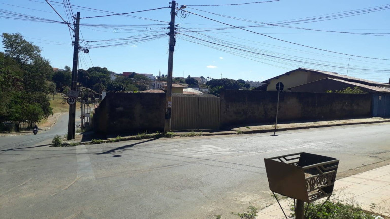 Imagem Terreno à Venda, 356 m² em Vila Gois - Anápolis Imagem Terreno à Venda, 356 m² em Vila Gois - Anápolis