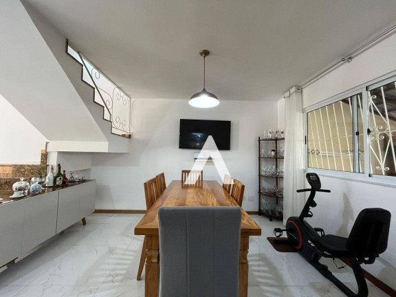 Imagem Casa com 4 Quartos à Venda, 146 m² em Carlos Guinle - Teresópolis Imagem Casa com 4 Quartos à Venda, 146 m² em Carlos Guinle - Teresópolis