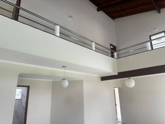 Imagem Casa com 4 Quartos para Alugar, em Outeiro Da Glória - Porto Seguro Imagem Casa com 4 Quartos para Alugar, em Outeiro Da Glória - Porto Seguro