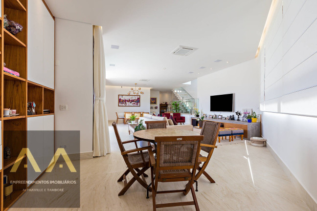 Imagem Casa com 4 Quartos à Venda, 495 m² em Tamboré - Santana De Parnaíba