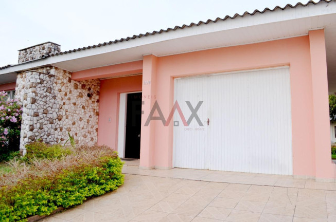 Imagem Casa com 4 Quartos à Venda, 409 m² em Centro - Guarapuava Imagem Casa com 4 Quartos à Venda, 409 m² em Centro - Guarapuava