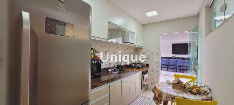 Imagem Casa com 3 Quartos à Venda, 92 m² em Rasa - Armação Dos Búzios Imagem Casa com 3 Quartos à Venda, 92 m² em Rasa - Armação Dos Búzios