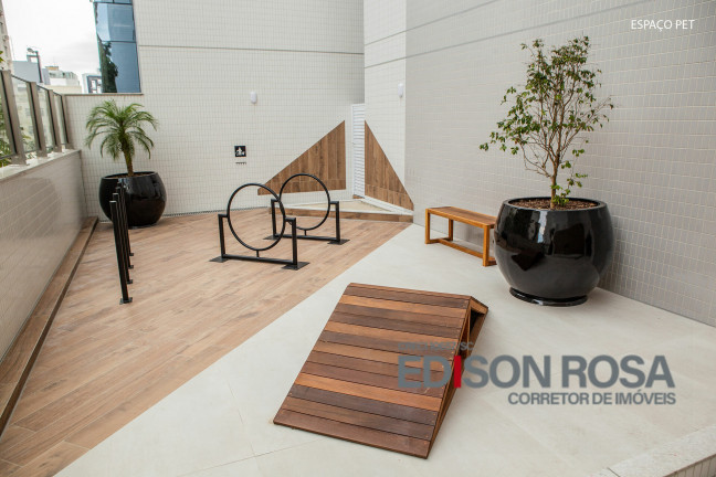 Imagem Apartamento com 3 Quartos à Venda, 101 m² em Centro - Florianópolis Imagem Apartamento com 3 Quartos à Venda, 101 m² em Centro - Florianópolis