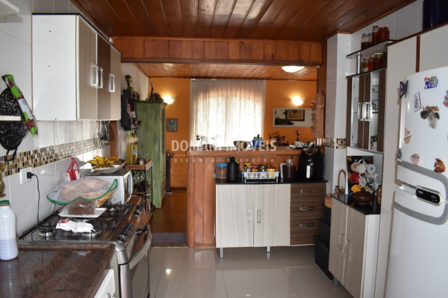 Imagem Casa com 4 Quartos à Venda, 248 m² em Região Da Abernéssia - Campos Do Jordão
