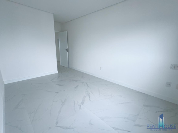 Imagem Cobertura com 5 Quartos à Venda, 321 m² em Pioneiros - Balneário Camboriú