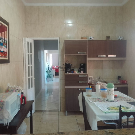 Imagem Apartamento com 2 Quartos para Alugar, 90 m² em Pedregulho - Guaratinguetá Imagem Apartamento com 2 Quartos para Alugar, 90 m² em Pedregulho - Guaratinguetá