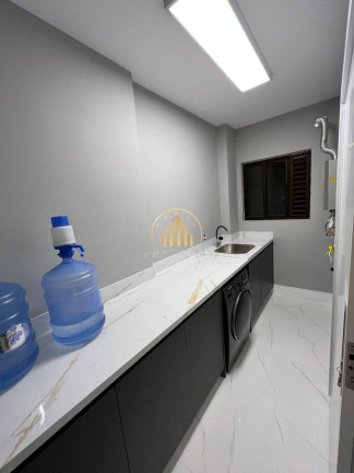 Imagem Apartamento com 3 Quartos à Venda, 125 m² em Centro - Balneário Camboriú