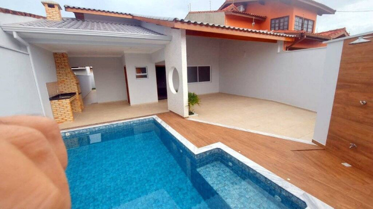 Imagem Casa com 3 Quartos à Venda, 250 m² em Parque Balneário Oasis - Peruíbe Imagem Casa com 3 Quartos à Venda, 250 m² em Parque Balneário Oasis - Peruíbe