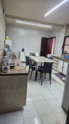 Imagem Casa com 4 Quartos à Venda, 255 m² em São Francisco - Patos De Minas Imagem Casa com 4 Quartos à Venda, 255 m² em São Francisco - Patos De Minas
