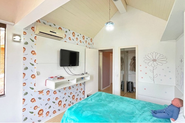 Imagem Casa de Condomínio com 5 Quartos à Venda, 300 m² em Ipanema - Porto Alegre Imagem Casa de Condomínio com 5 Quartos à Venda, 300 m² em Ipanema - Porto Alegre