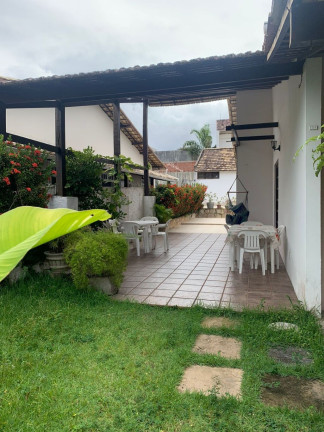 Imagem Casa com 4 Quartos à Venda, 400 m² em Piatã - Salvador Imagem Casa com 4 Quartos à Venda, 400 m² em Piatã - Salvador