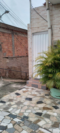 Imagem Casa com 3 Quartos à Venda, 140 m² em Guadalupe - Rio De Janeiro Imagem Casa com 3 Quartos à Venda, 140 m² em Guadalupe - Rio De Janeiro