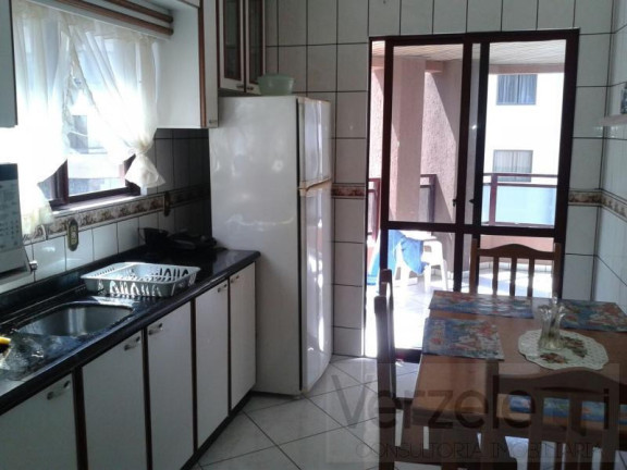 Imagem Apartamento com 3 Quartos para Temporada, 130 m² em Meia Praia - Itapema