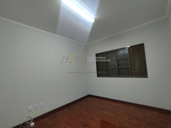 Imagem Sala Comercial à Venda, em Botucatu Imagem Sala Comercial à Venda, em Botucatu