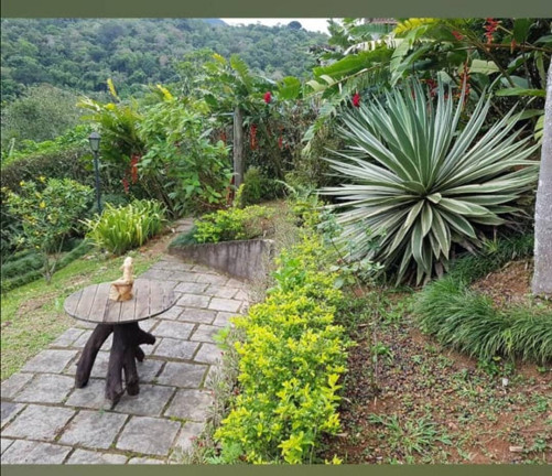 Imagem Casa com 3 Quartos à Venda, em Lumiar - Nova Friburgo Imagem Casa com 3 Quartos à Venda, em Lumiar - Nova Friburgo