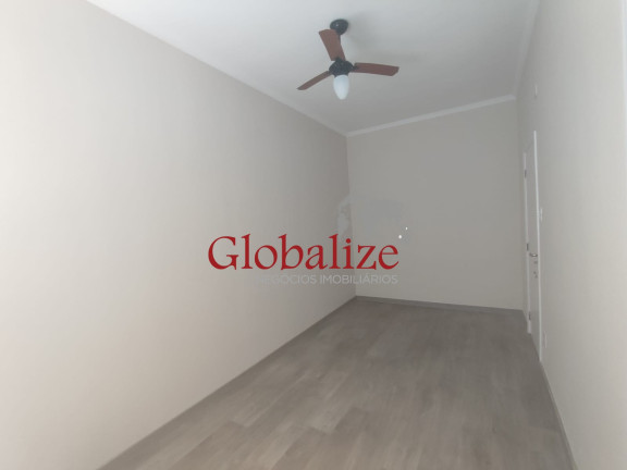 Imagem Casa com 2 Quartos à Venda, 71 m² em Embaré - Santos