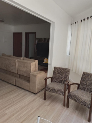 Imagem Imóvel com 3 Quartos à Venda, 132 m² em Centro - Balneário Camboriú Imagem Imóvel com 3 Quartos à Venda, 132 m² em Centro - Balneário Camboriú