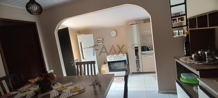 Imagem Casa com 3 Quartos à Venda, 100 m² em Boqueirão - Guarapuava Imagem Casa com 3 Quartos à Venda, 100 m² em Boqueirão - Guarapuava
