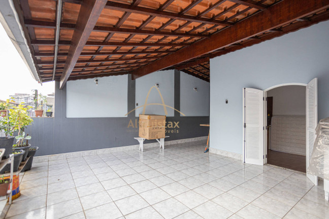 Imagem Casa com 2 Quartos à Venda, 186 m² em Santo Antônio - Osasco