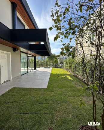 Imagem Casa com 5 Quartos à Venda, em Jurerê Internacional - Florianópolis Imagem Casa com 5 Quartos à Venda, em Jurerê Internacional - Florianópolis