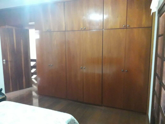 Imagem Sobrado com 3 Quartos à Venda, 313 m² em Vila Haro - Sorocaba