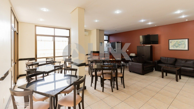 Imagem Apartamento com 3 Quartos à Venda, 81 m² em Petrópolis - Porto Alegre