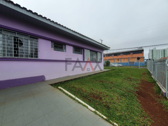 Imagem Casa com 4 Quartos à Venda, 690 m² em Centro - Guarapuava Imagem Casa com 4 Quartos à Venda, 690 m² em Centro - Guarapuava