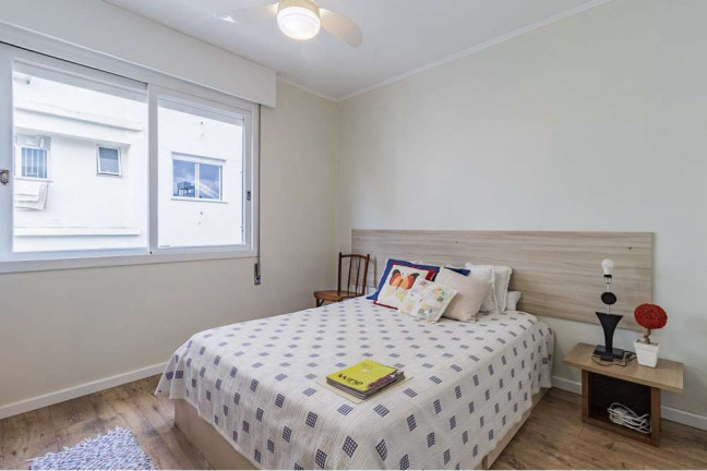 Imagem Apartamento com 2 Quartos à Venda, 63 m² em Higienópolis - Porto Alegre Imagem Apartamento com 2 Quartos à Venda, 63 m² em Higienópolis - Porto Alegre