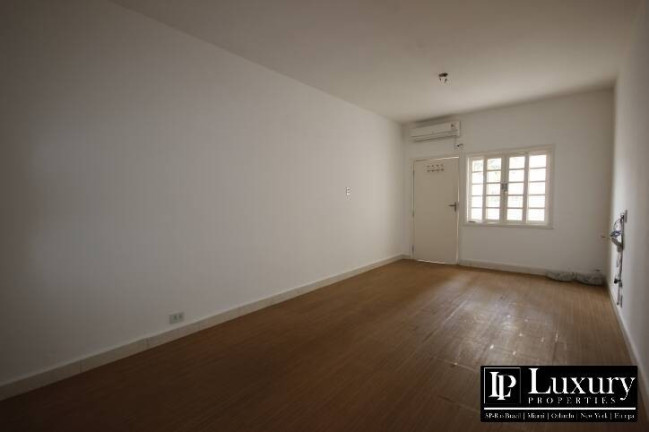 Imagem Imóvel Comercial para Alugar, 27 m² em Vila Olimpia - São Paulo Imagem Imóvel Comercial para Alugar, 27 m² em Vila Olimpia - São Paulo