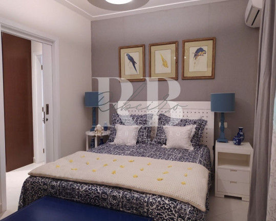 Imagem Imóvel com 4 Quartos à Venda, em Riviera - Bertioga Imagem Imóvel com 4 Quartos à Venda, em Riviera - Bertioga