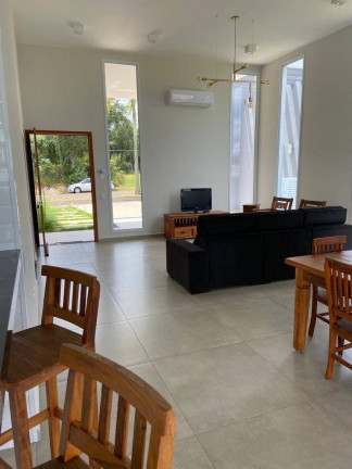 Imagem Casa com 3 Quartos à Venda, 471 m² em Ninho Verde Ii - Pardinho Imagem Casa com 3 Quartos à Venda, 471 m² em Ninho Verde Ii - Pardinho
