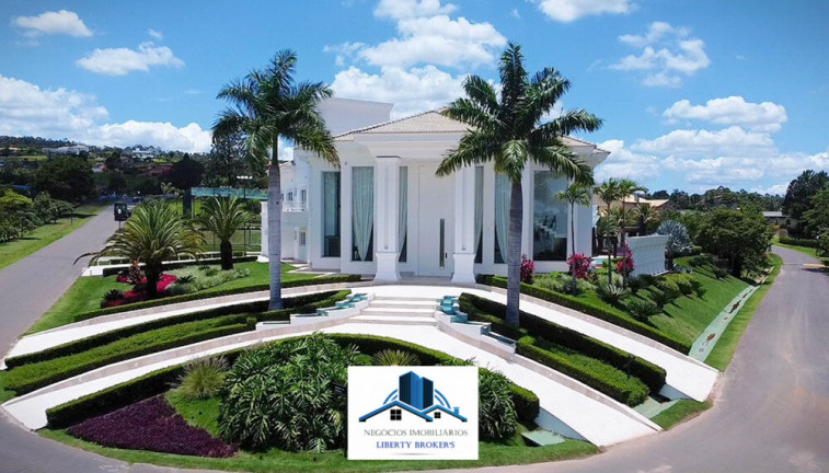 Imagem Casa com 7 Quartos à Venda, 1.600 m² Imagem Casa com 7 Quartos à Venda, 1.600 m²